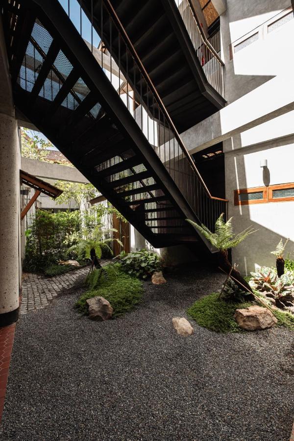 Hidden Garden Hostel Чиангмай Экстерьер фото